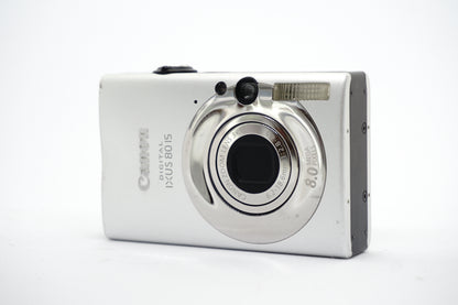 Canon IXUS Silver Compact Digital Camera 2 image 1