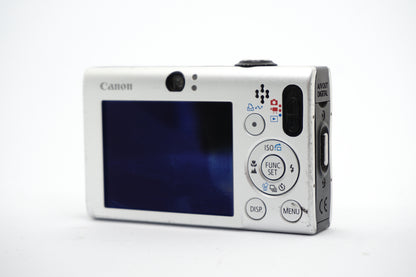Canon IXUS Silver Compact Digital Camera 2 image 2