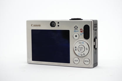 Canon Ixus 70 image 2