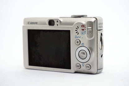 Canon IXUS Silver Compact Digital Camera 3 image 2