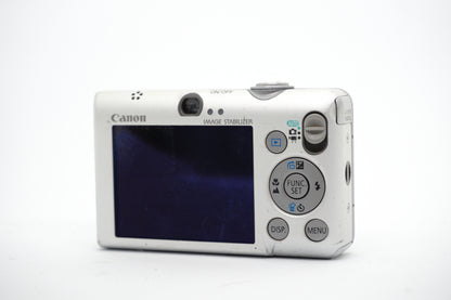 Canon IXUS Silver Compact Digital Camera 4 image 2