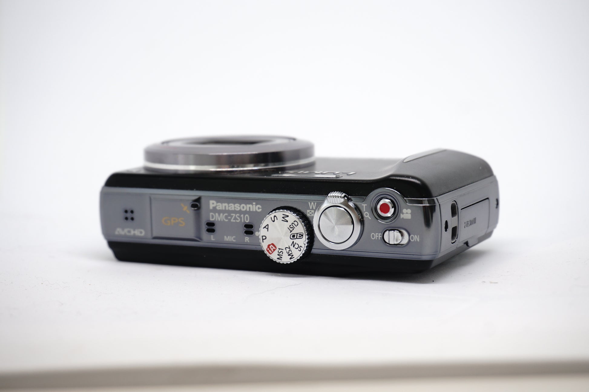 Panasonic Lumix Black 16X Compact Digital Camera top view