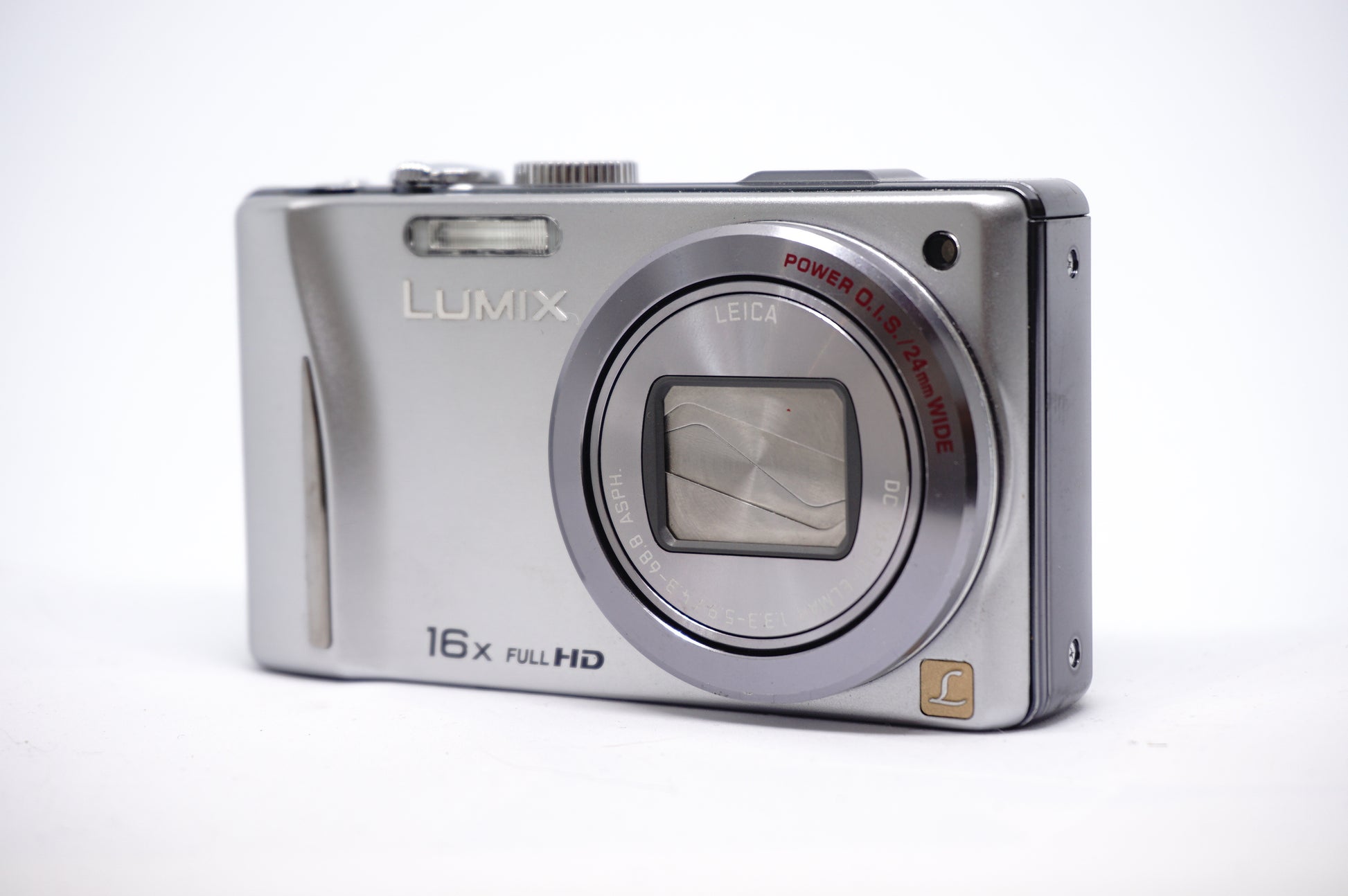 Panasonic Lumix Silver 16X Compact Digital Camera front view