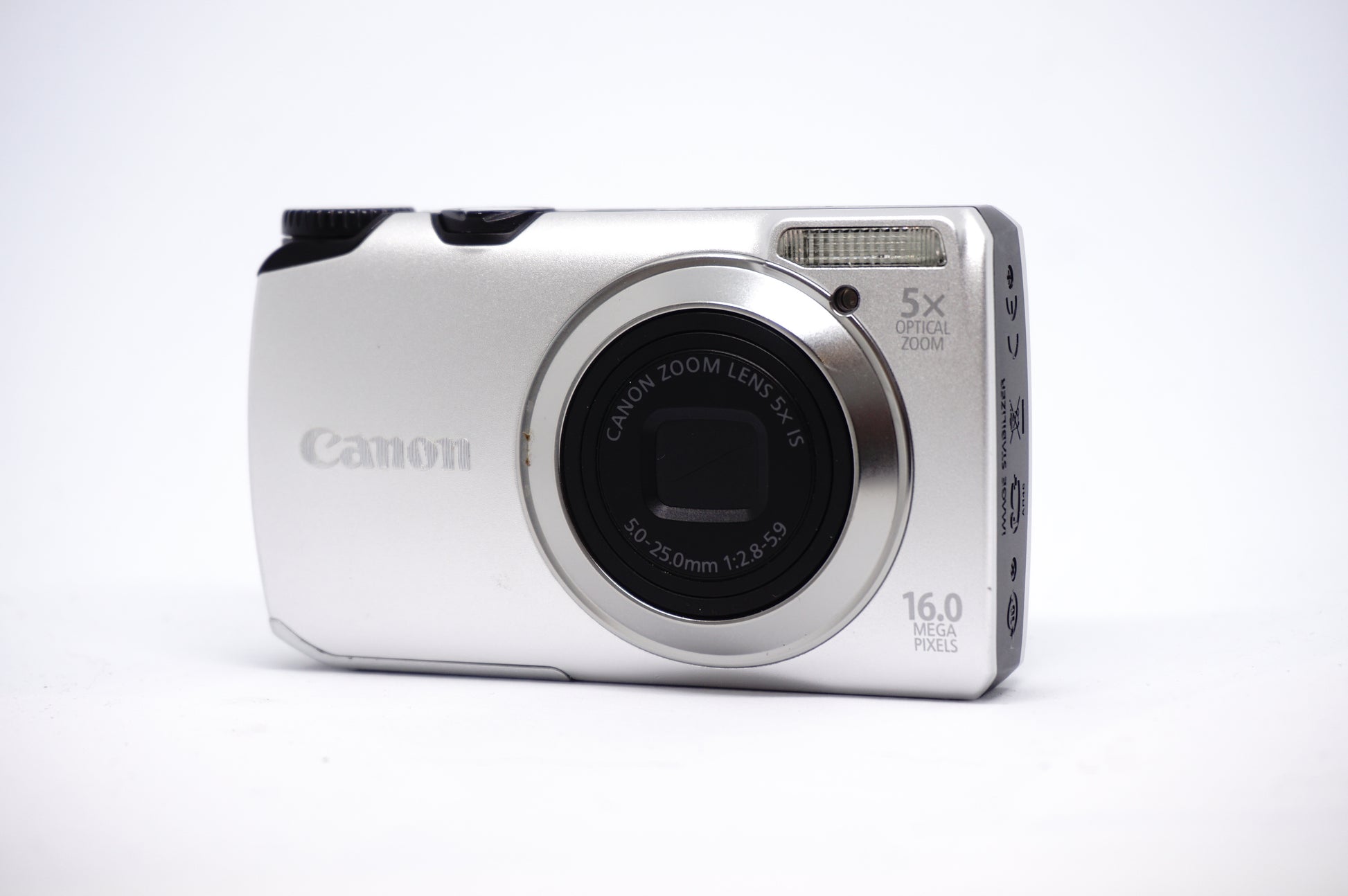 Canon White 5X Zoom Compact Digital Camera front view