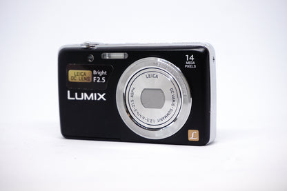 Panasonic Lumix Black 14MP 2 Compact Digital Camera front view