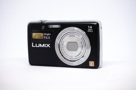 Panasonic Lumix Black 14MP 2 Compact Digital Camera front view