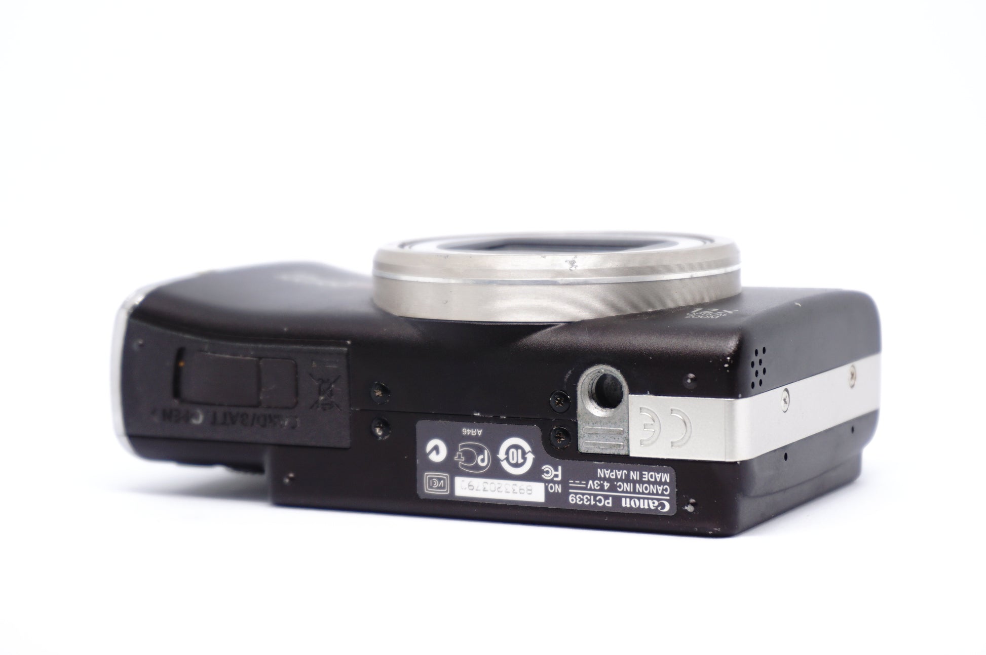 Canon Powershot SX200 IS Black Digital Camera underneath view