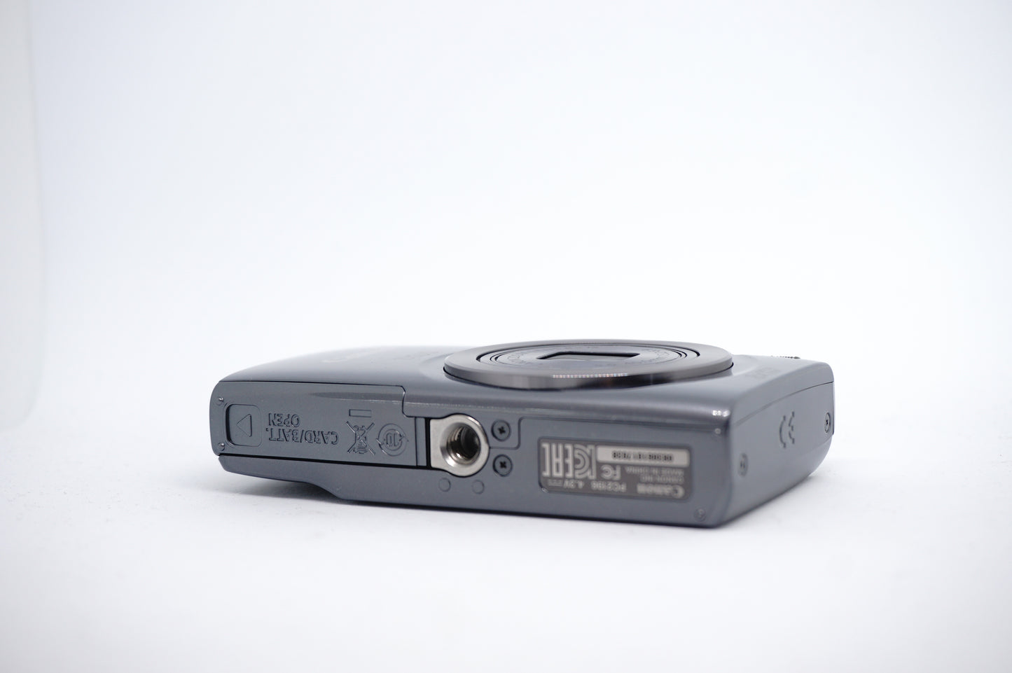 Canon IXUS Silver 8x Compact Digital Camera underneath view