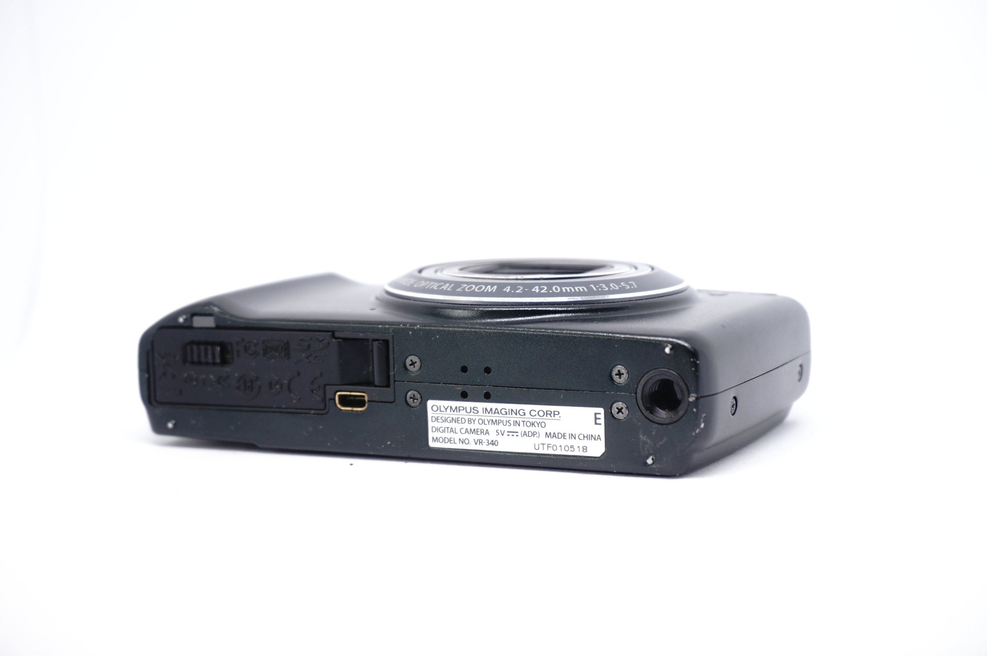 Olympus Black 10x Compact Digital Camera underneath view