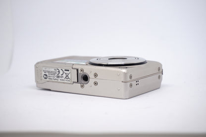 Fujifilm Silver 10MP Compact Digital Camera underneath view