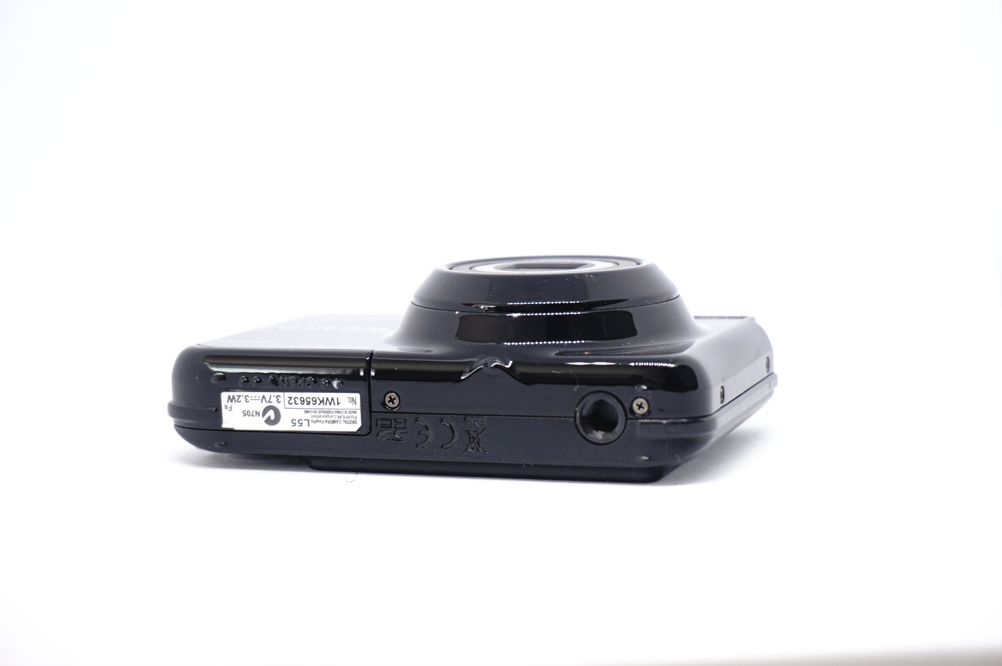 Fujifilm Black 5x Compact Digital Camera underneath view
