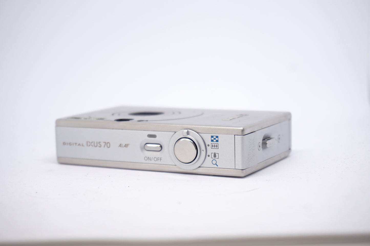 Canon IXUS Silver 7.1MP Compact Digital Camera top view