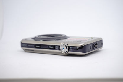Samsung Silver 12.2MP Compact Digital Camera top view