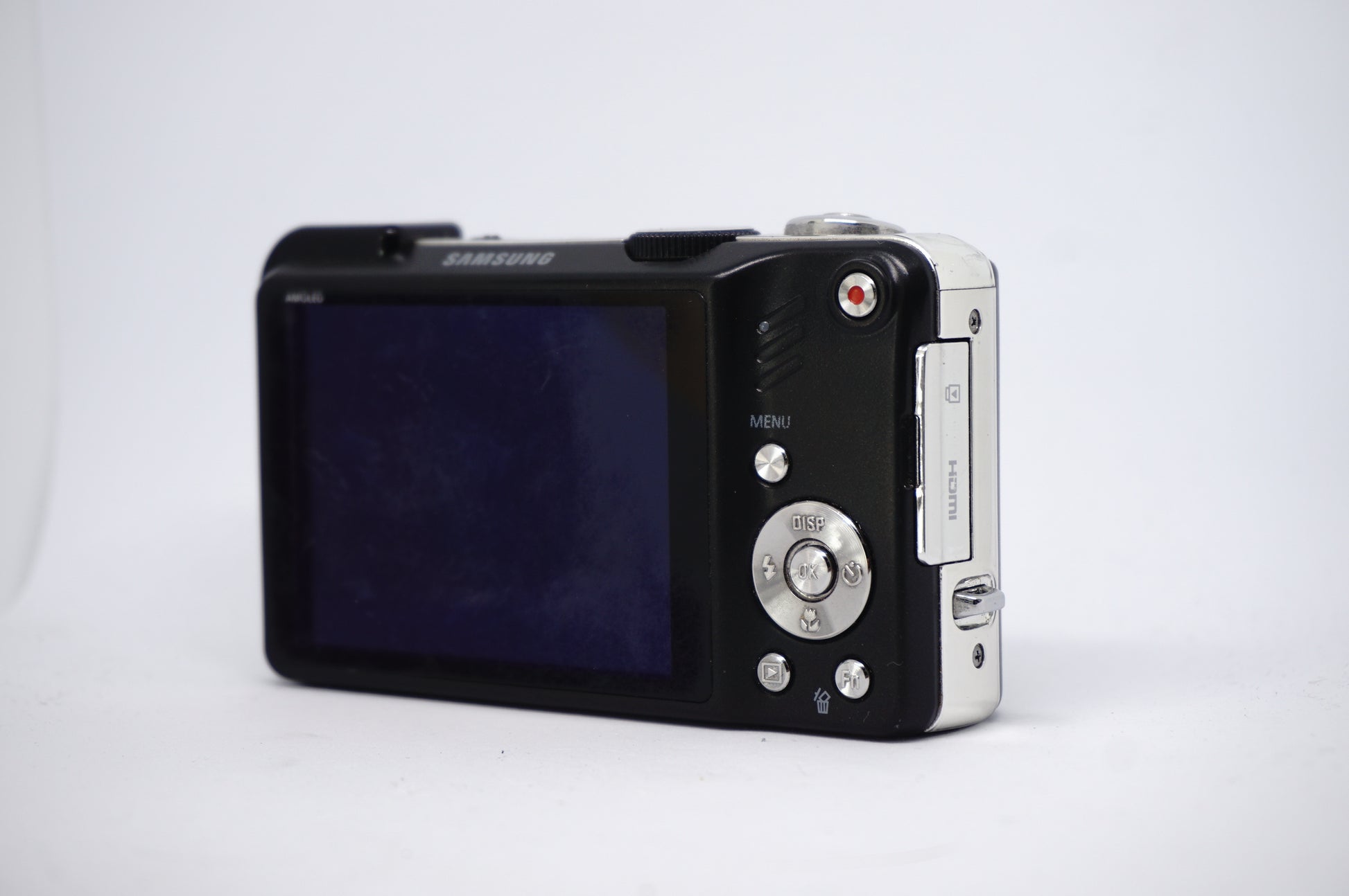 Samsung Black 15x Compact Digital Camera back view