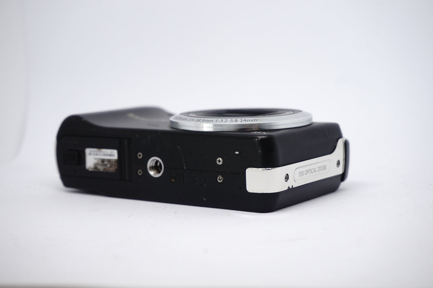 Samsung Black 15x Compact Digital Camera underneath view
